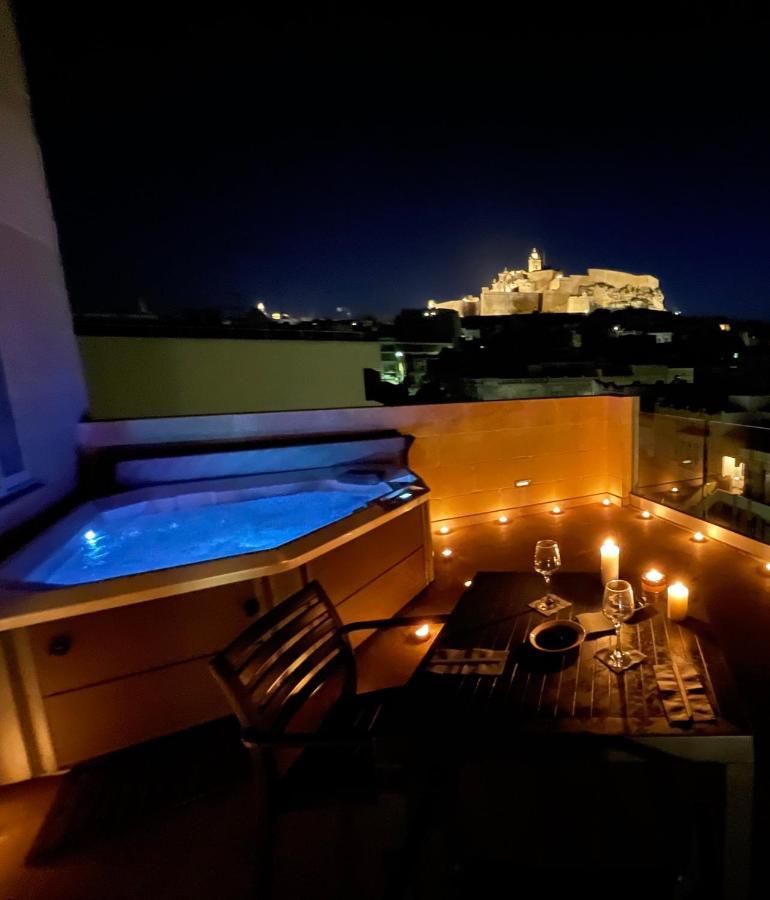 Appartement Cittadella View Penthouse With Jacuzzi à Victoria Extérieur photo